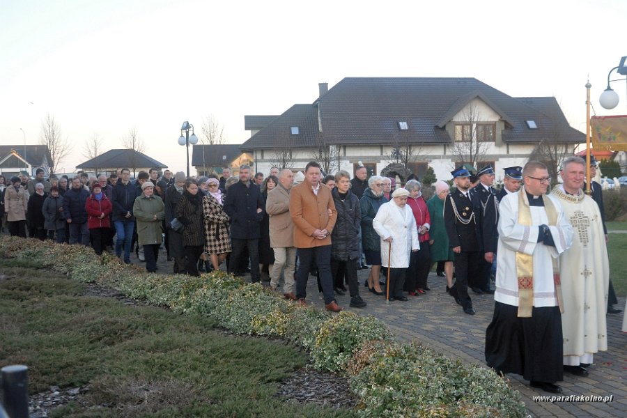 46 Procesja rezurekcyjna.jpg